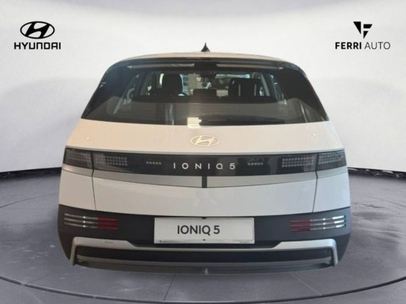 Hyundai Ioniq 5 nuova a Udine (5)