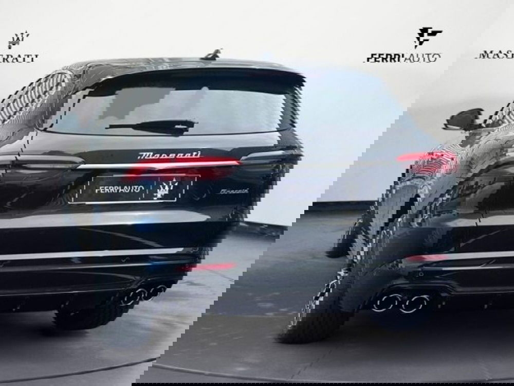 Maserati Grecale nuova a Udine (5)