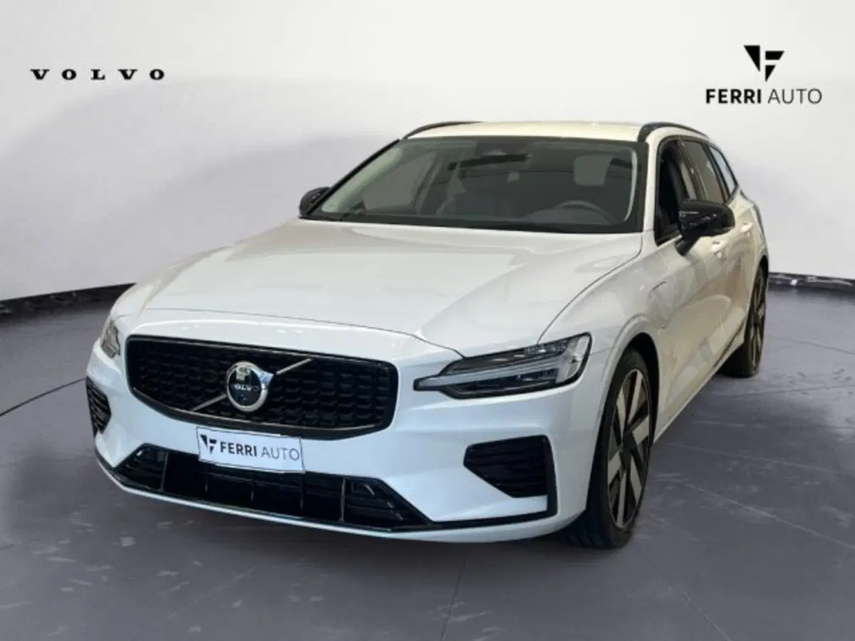 Volvo V60 nuova a Udine