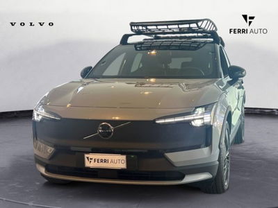 Volvo EX30 Cross Country Twin Motor Performance Ultra awd nuova a Tavagnacco