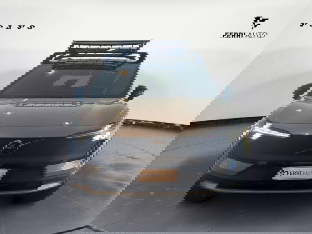 Volvo EX30 Cross Country nuova a Udine (2)