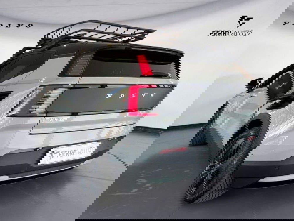 Volvo EX30 Cross Country nuova a Udine (6)