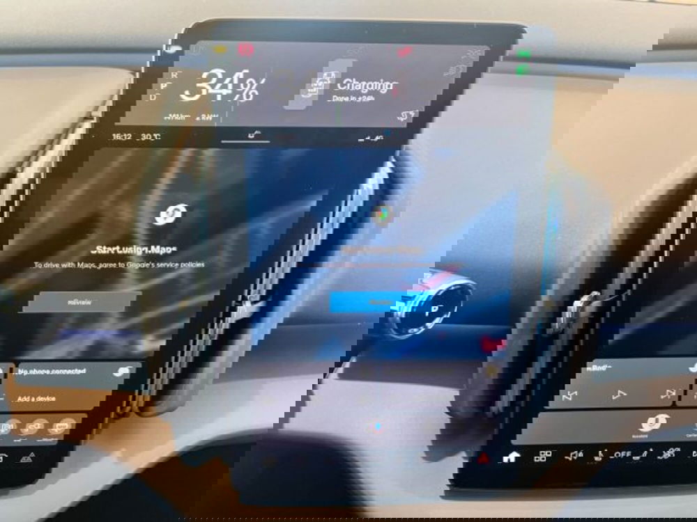 Volvo EX30 Cross Country nuova a Udine (9)