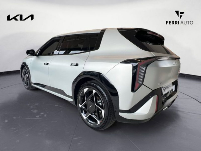 Kia EV4 nuova a Udine (5)