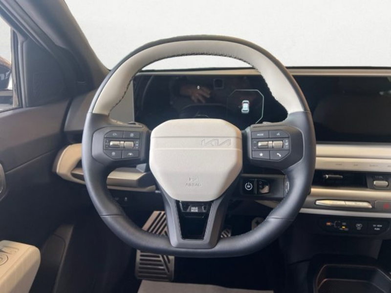 Kia EV4 nuova a Udine (9)