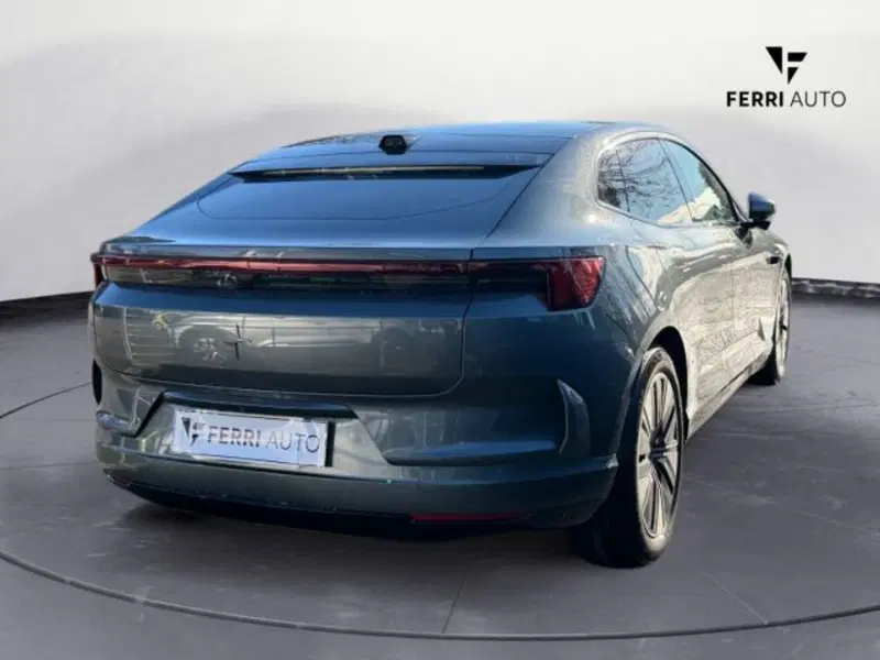 Polestar Polestar 4 nuova a Udine (2)