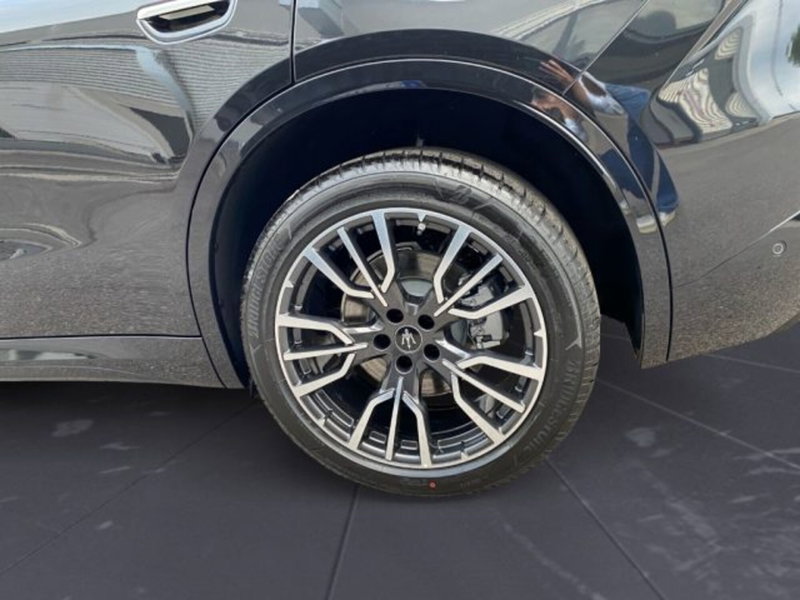 Maserati Grecale nuova a Udine (14)