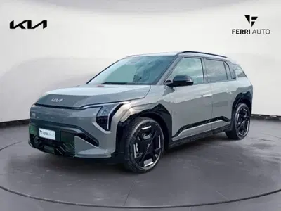 Kia EV3 81,4 kWh GT-line nuova a Tavagnacco