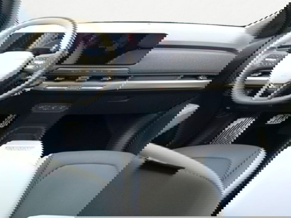 Kia EV3 nuova a Udine (11)