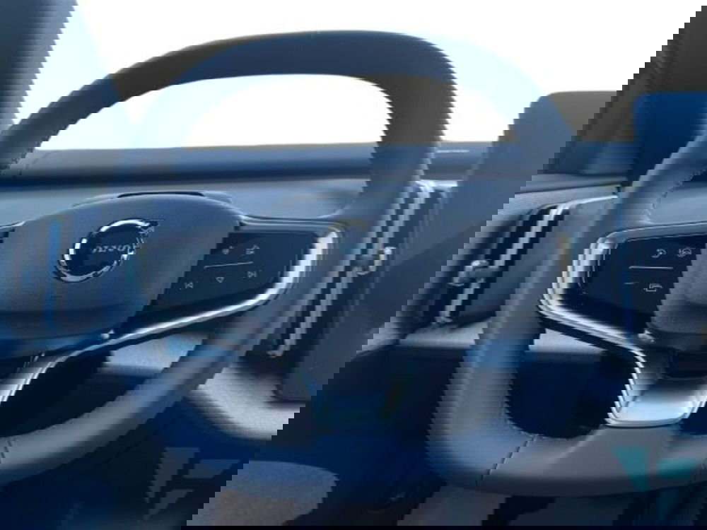 Volvo EX30 usata a Udine (10)