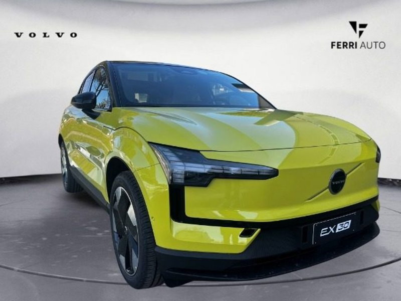 Volvo EX30 usata a Udine (4)