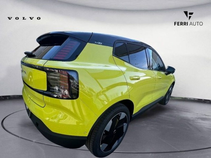 Volvo EX30 usata a Udine (5)