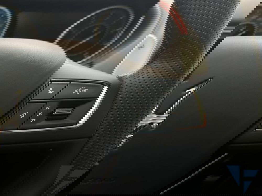 Maserati Levante usata a Udine (11)