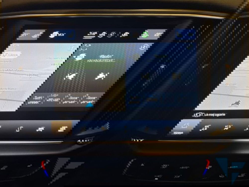 Maserati Levante usata a Udine (14)