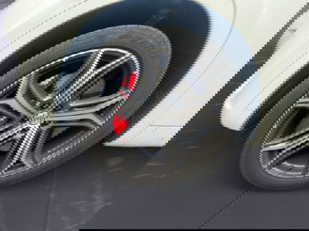 Maserati Levante usata a Udine (18)