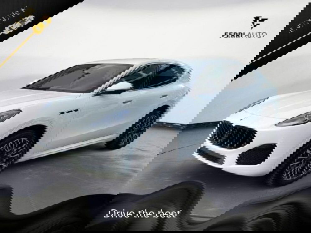 Maserati Grecale nuova a Udine