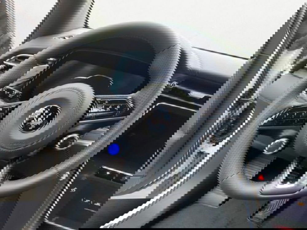 Maserati Grecale nuova a Udine (13)