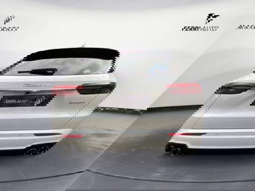 Maserati Grecale nuova a Udine (6)