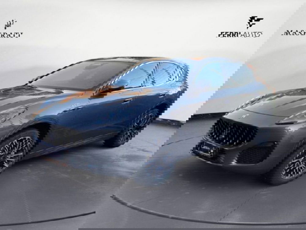 Maserati Grecale usata a Udine (2)