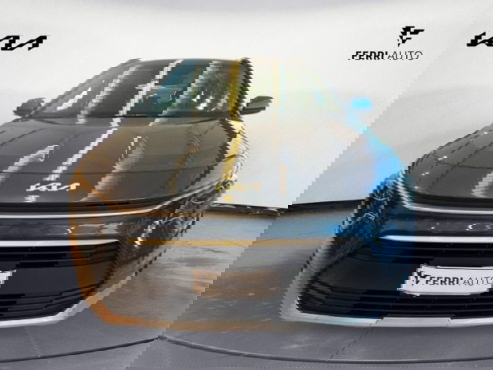 Kia Niro nuova a Udine (2)