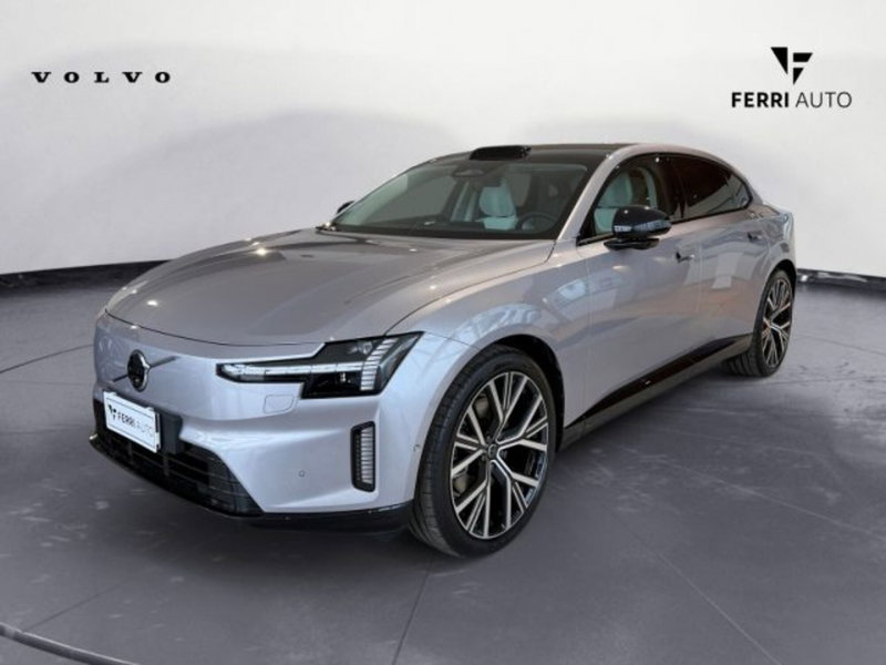Volvo ES90 nuova a Udine