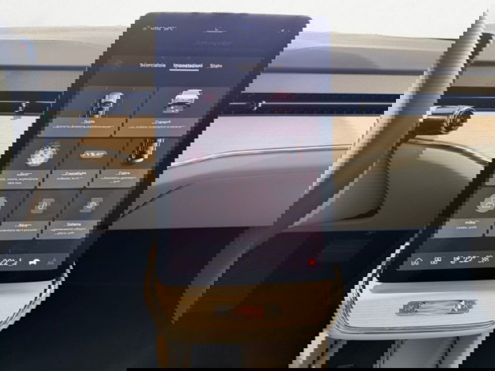 Volvo ES90 nuova a Udine (13)