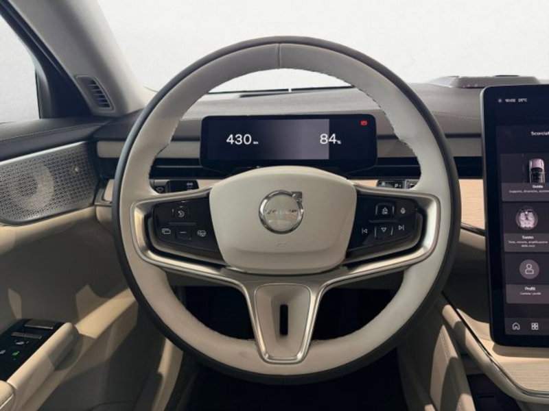 Volvo ES90 nuova a Udine (14)