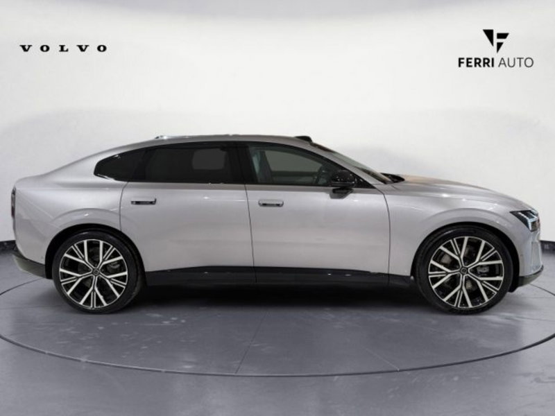 Volvo ES90 nuova a Udine (4)