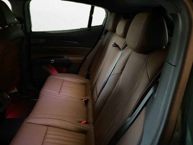 Maserati Grecale nuova a Udine (11)