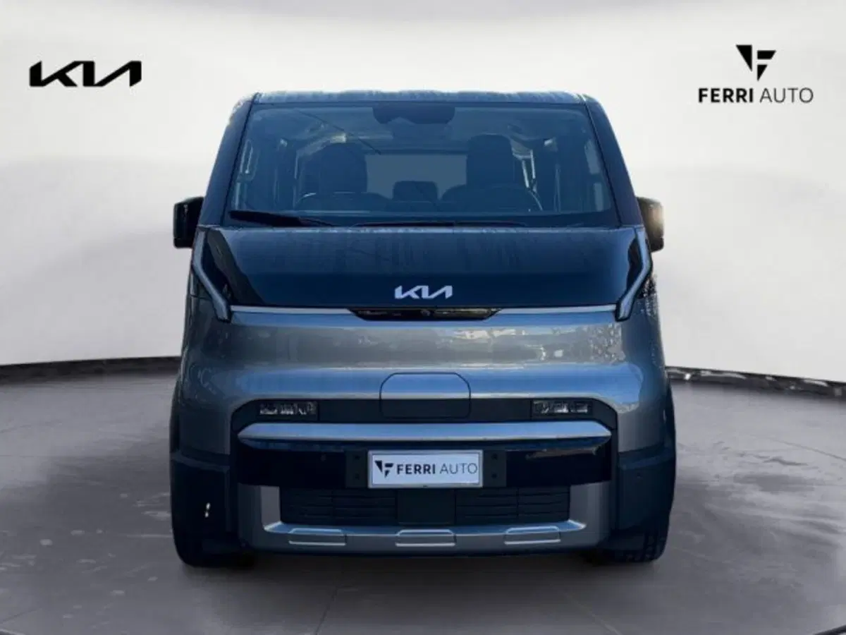 Kia PV5 nuova a Udine (3)
