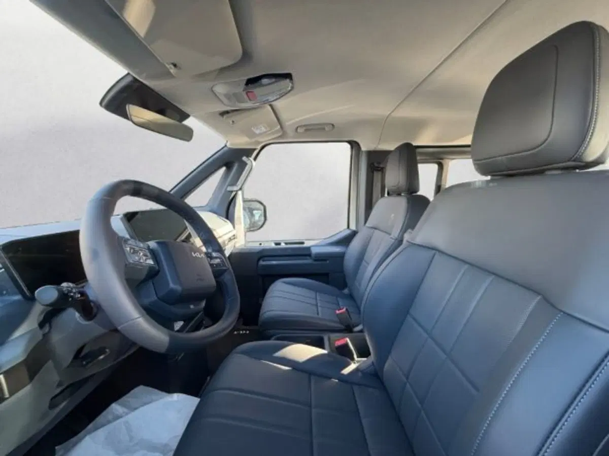 Kia PV5 nuova a Udine (7)