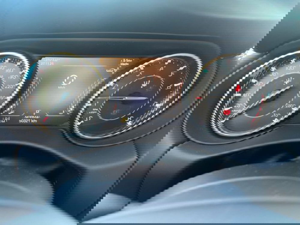 Maserati Levante usata a Udine (12)