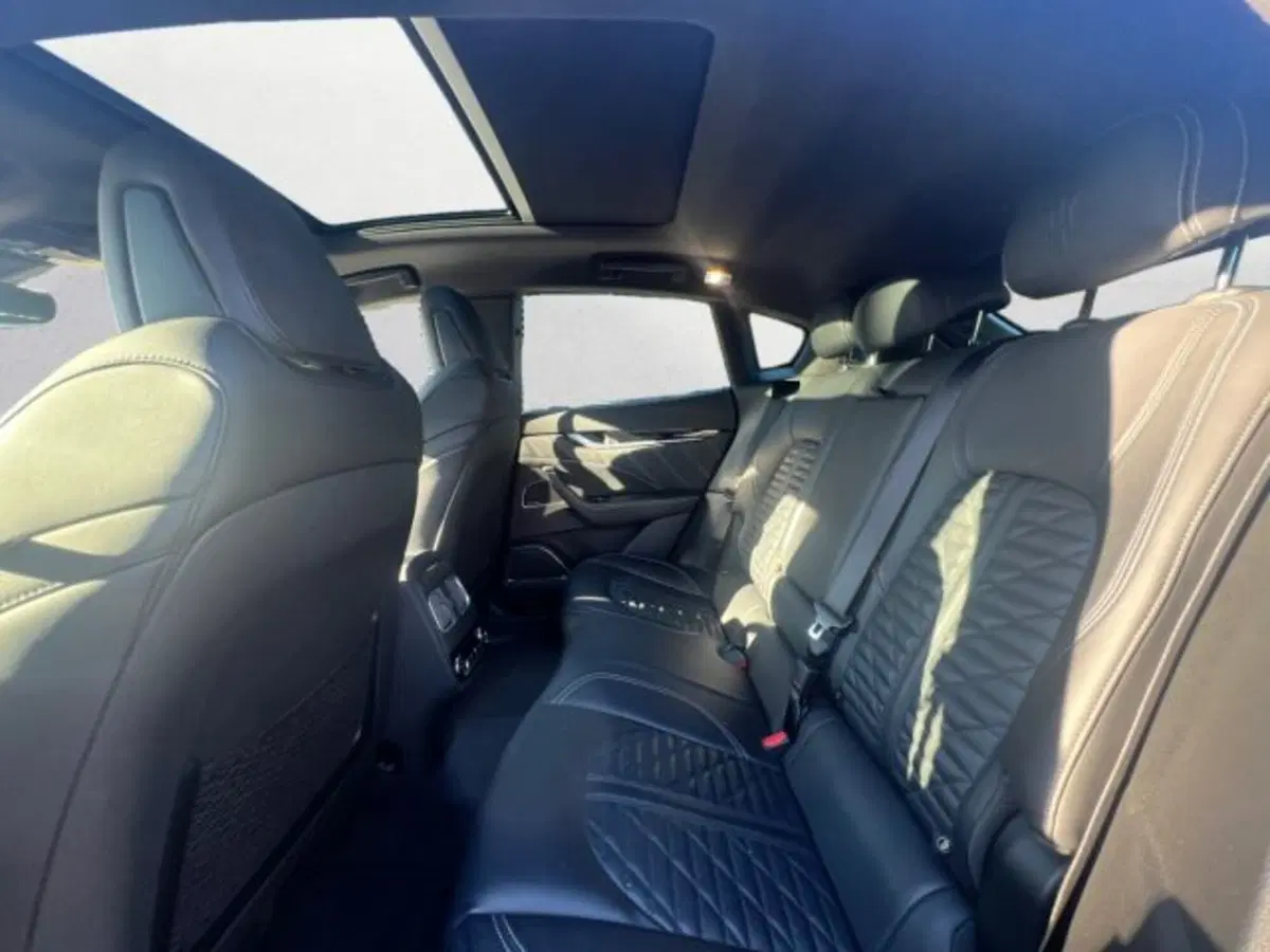 Maserati Levante usata a Udine (8)