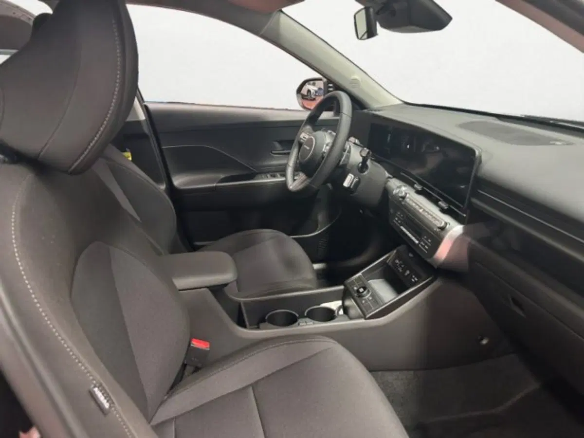 Hyundai Kona nuova a Udine (12)