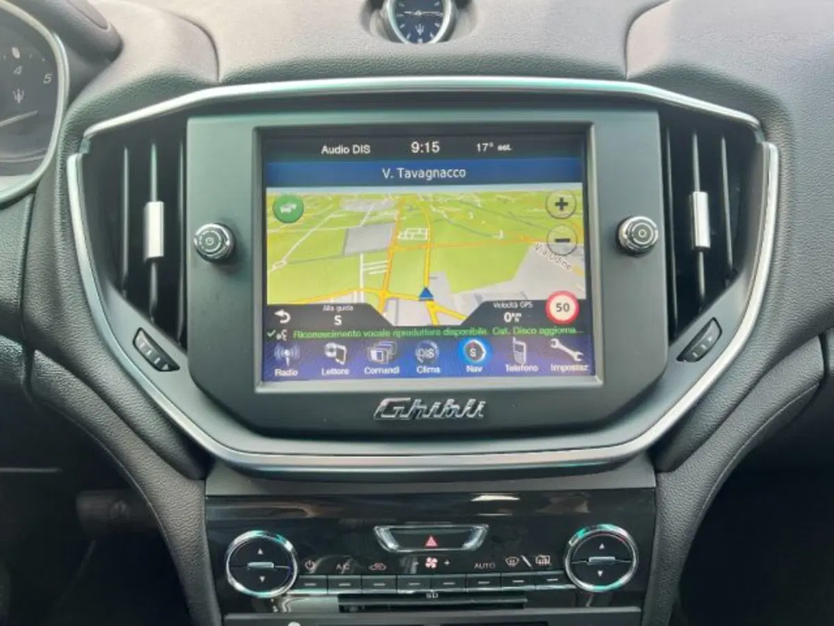Maserati Ghibli usata a Udine (13)