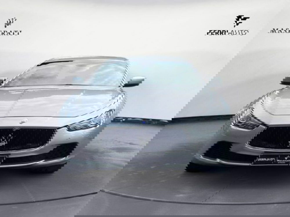 Maserati Ghibli usata a Udine (3)