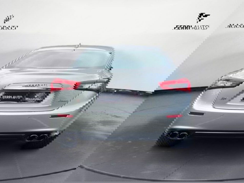 Maserati Ghibli usata a Udine (6)