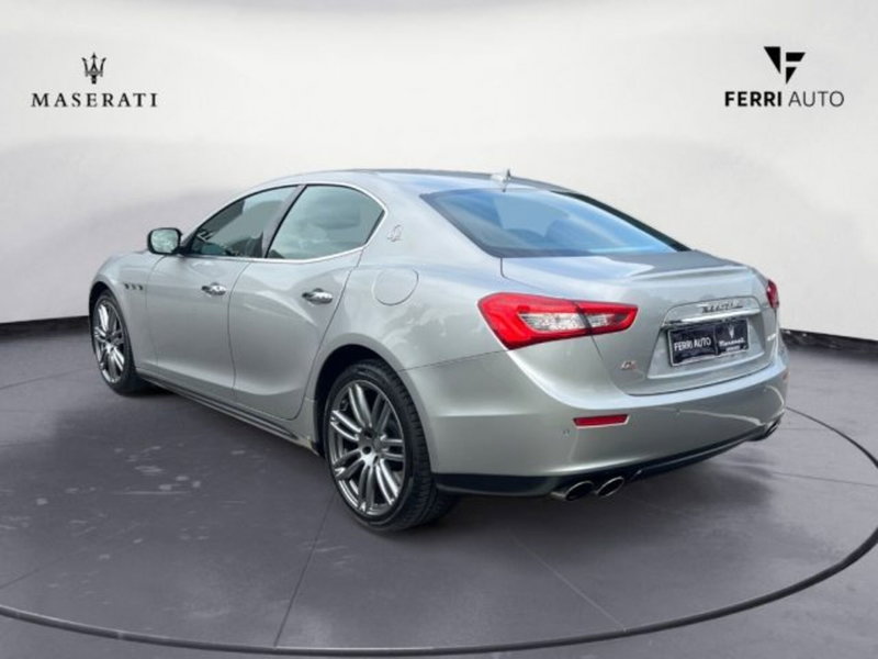 Maserati Ghibli usata a Udine (7)