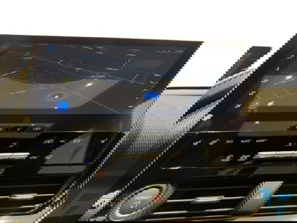 Subaru Solterra nuova a Udine (12)