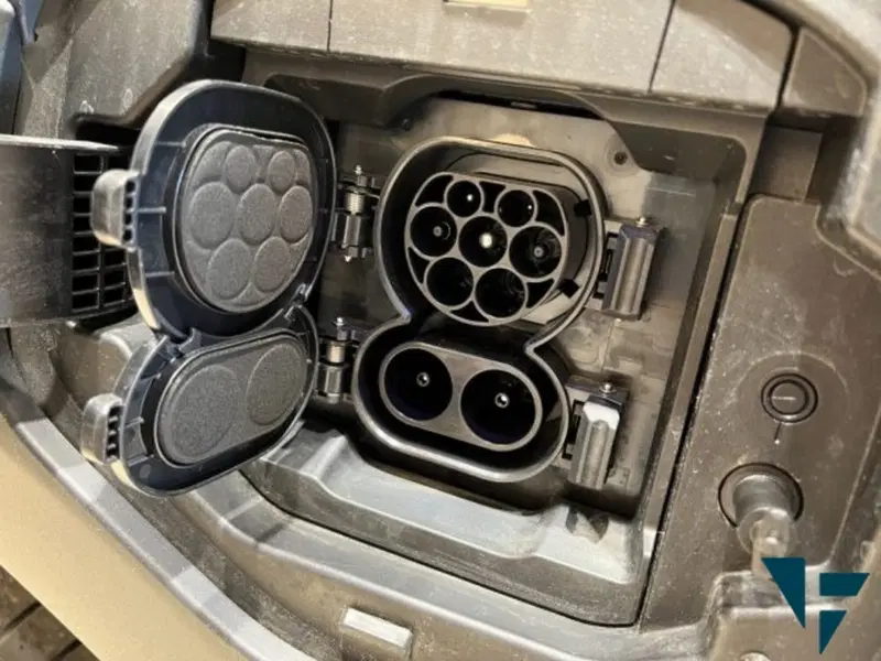 Subaru Solterra nuova a Udine (19)