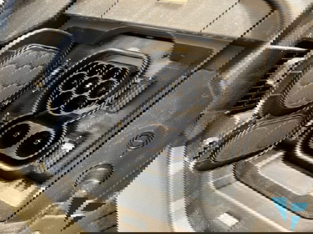 Subaru Solterra nuova a Udine (19)