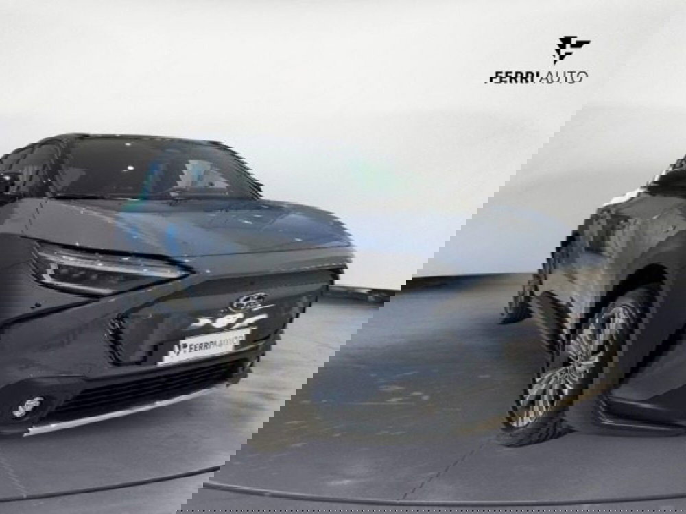 Subaru Solterra nuova a Udine (2)