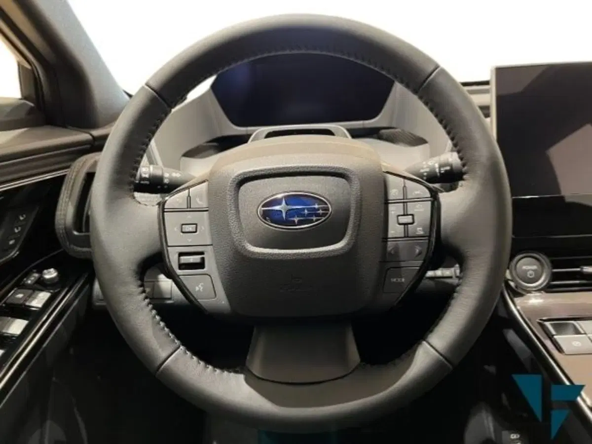 Subaru Solterra nuova a Udine (9)