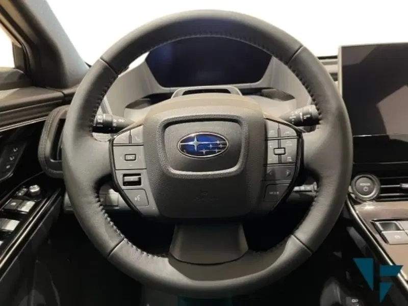 Subaru Solterra nuova a Udine (8)