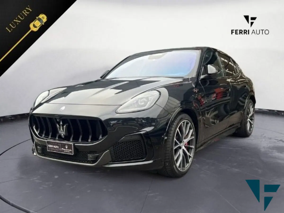Maserati Grecale usata a Udine