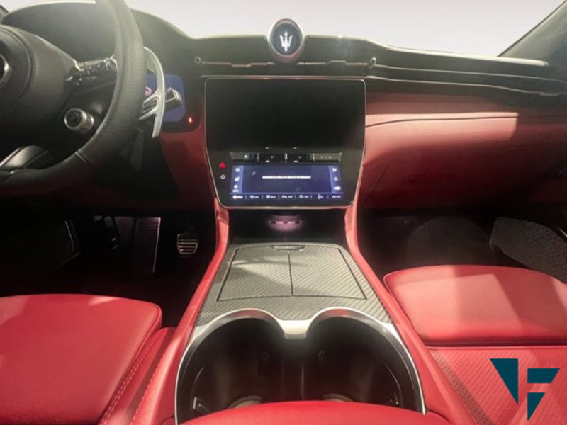 Maserati Grecale usata a Udine (11)