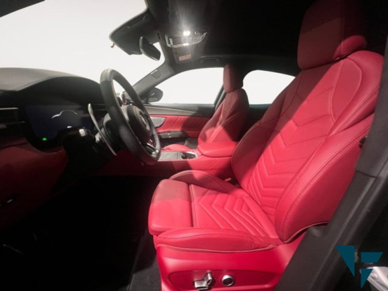 Maserati Grecale usata a Udine (8)