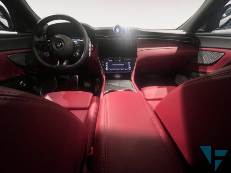 Maserati Grecale usata a Udine (9)