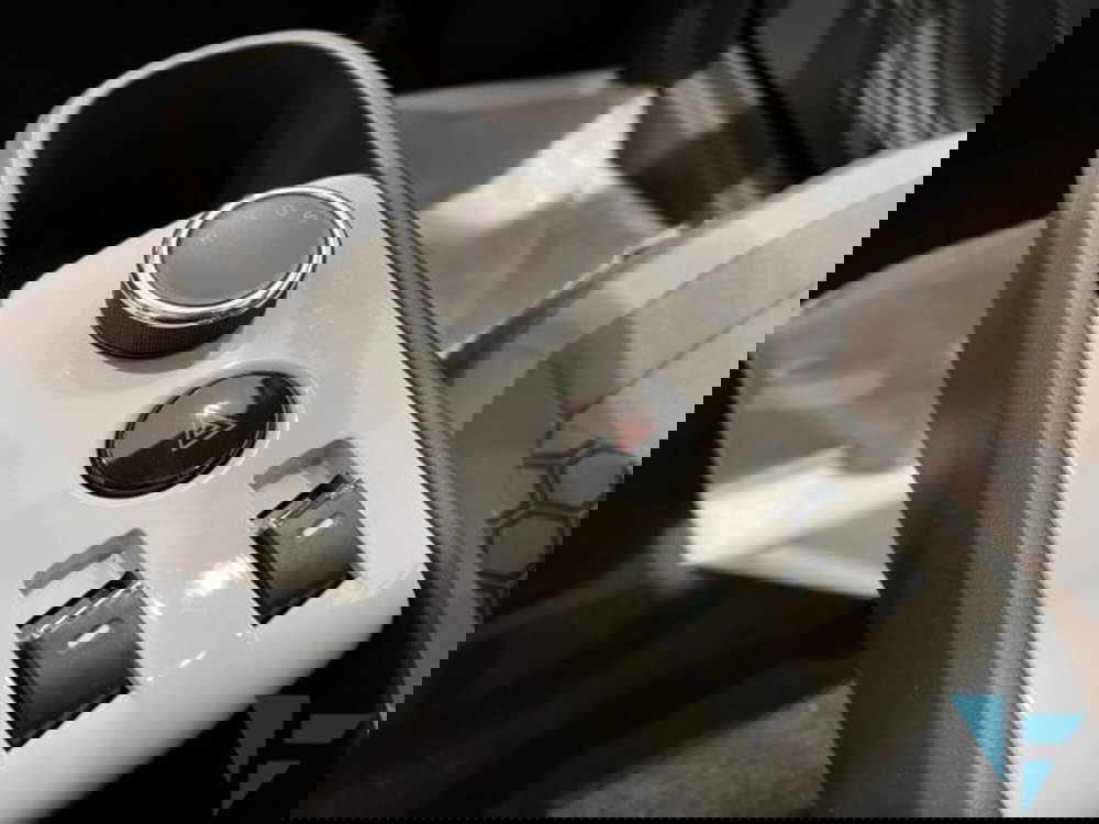 Xev XEV YoYo nuova a Udine (5)