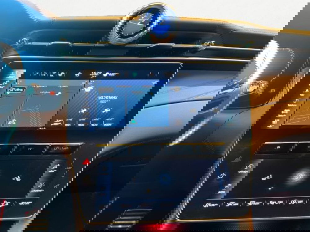 Maserati Grecale nuova a Udine (13)